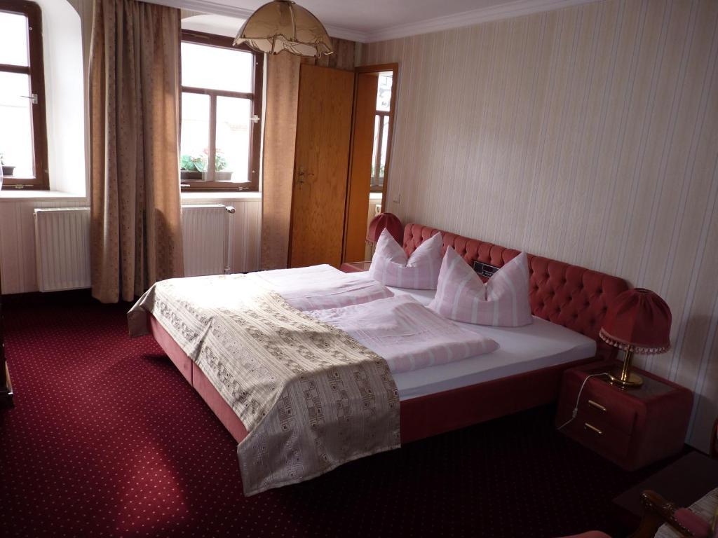 Hotel Zur Traube فرايبورغ الغرفة الصورة